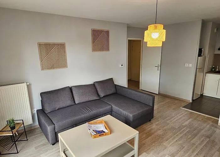 Appartement 2 Chambres Avec Terrasse Et Garage